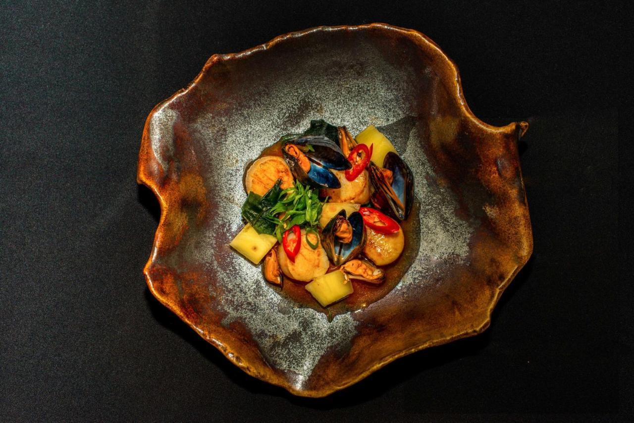 Radisson Collection, Strand Hotel, Стокхолм Екстериор снимка A plate of seafood